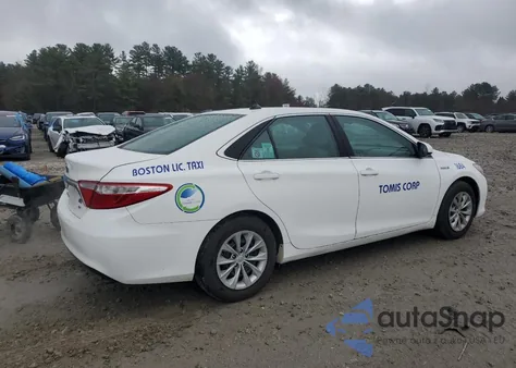 2017 Toyota Camry Hybrid z USA, uszkodzony, nr VIN 4T1BD1FK1HU220369